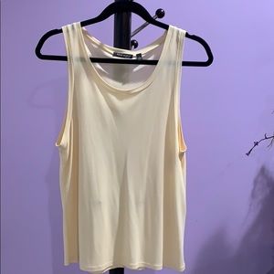 Anne Klein butter cream silk tank size large